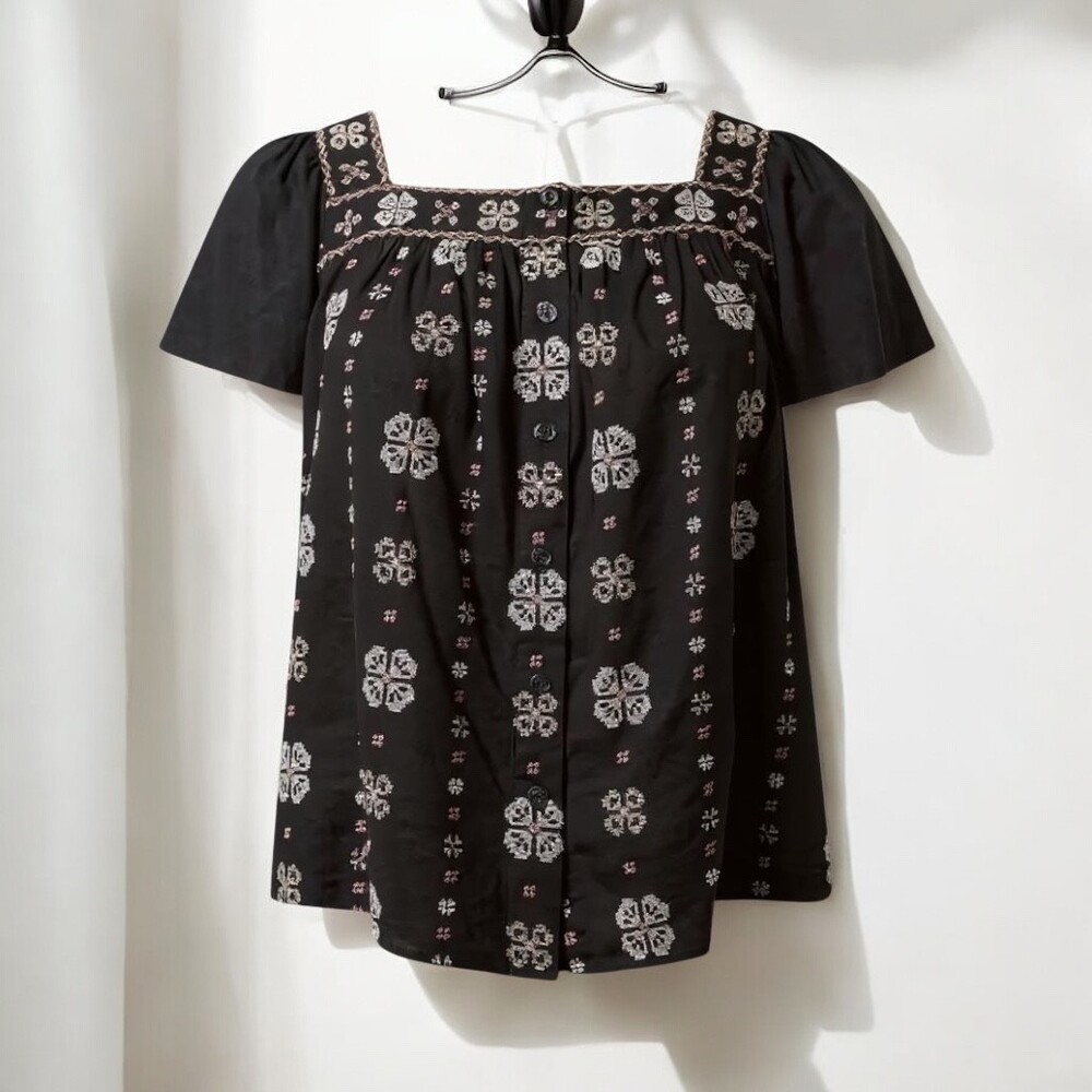 TORRID Beach Linen Eyelet Trim Shirt NWT‎ Size 5X